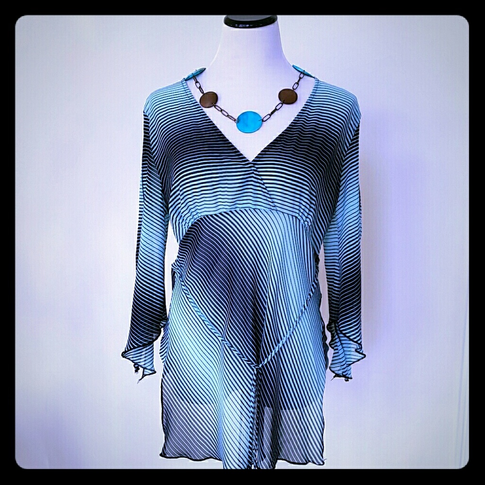 Vintage rave flow mint green and black stripe top.